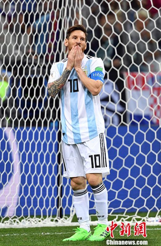 足球比分阿根廷（阿根廷克罗地亚小组出线）(3)