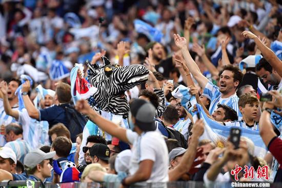 足球比分阿根廷（阿根廷克罗地亚小组出线）(16)