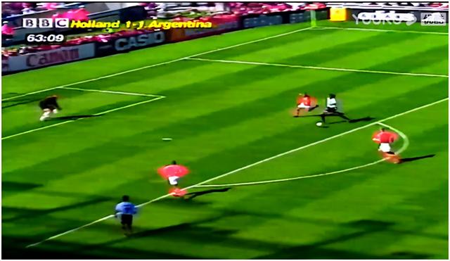 98年荷兰vs阿根廷（回顾1998世界杯荷兰对阿根廷）(11)